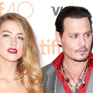 Amber Heard et son mari Johnny Depp - Avant-première du film "Black Mass" lors du Festival International du film de Toronto, le 14 septembre 2015.