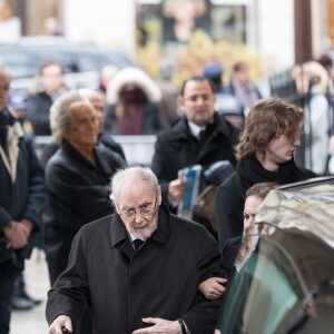 Paul Roussel, le frère de Michèle Morgan - Sorties des obsèques de Michèle Morgan en l'église Saint-Pierre de Neuilly-sur-Seine. Le 23 décembre 2016