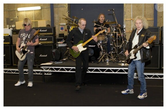 Rick Parfitt, John Coughlan, Francis Rossi et Alan Lancaster - Le groupe Status Quo en répétition avant leur tournée, à Londres le 10 mars 2014.