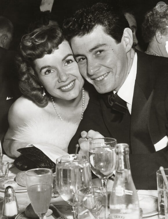 Debbie Reynolds et Eddie Fisher, en 1954.