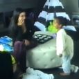 Kim Kardashian avec sa fille North (3 ans) dans une nouvelle vidéo de famille publiée le 3 janvier 2017 sur son site internet officiel