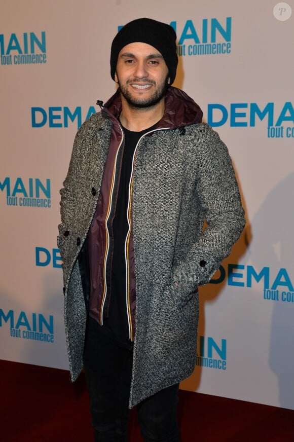 Malik Bentalha - Avant première du film "Demain tout commence" au Grand Rex à Paris le 28 novembre 2016. © Coadic Guirec/Bestimage