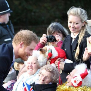 Le prince Harry à la messe de Noël avec la famille royale à l'église de Sandringham le 25 décembre 2016.
