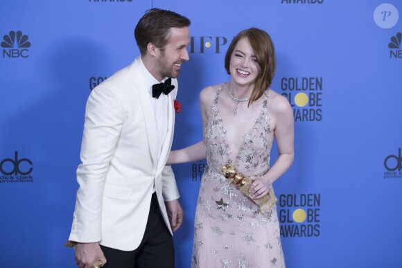 Emma Stone et Ryan Gosling - Press Room lors de la 74ème cérémonie annuelle des Golden Globe Awards à Beverly Hills, Los Angeles, Californie, Etats-Unis, le 8 janvier 2017. © Olivier Borde/Bestimage