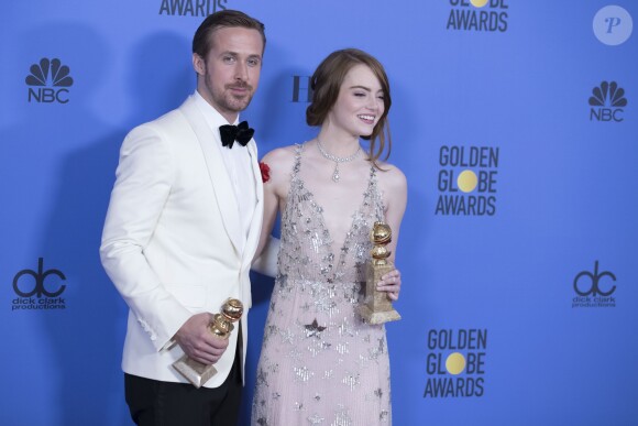 Emma Stone et Ryan Gosling - Press Room lors de la 74ème cérémonie annuelle des Golden Globe Awards à Beverly Hills, Los Angeles, Californie, Etats-Unis, le 8 janvier 2017. © Olivier Borde/Bestimage