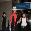 Jessica Alba et ses filles Honor Marie Warren et Haven Garner Warren arrivent à l'aéroport LAX de Los Angeles, Californie, Etats-Unis, le 2 janvier 2017