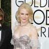 Keith Urban et sa femme Nicole Kidman portant une robe Alexander McQueen - 74ème cérémonie annuelle des Golden Globe Awards à Beverly Hills. Le 8 janvier 2017