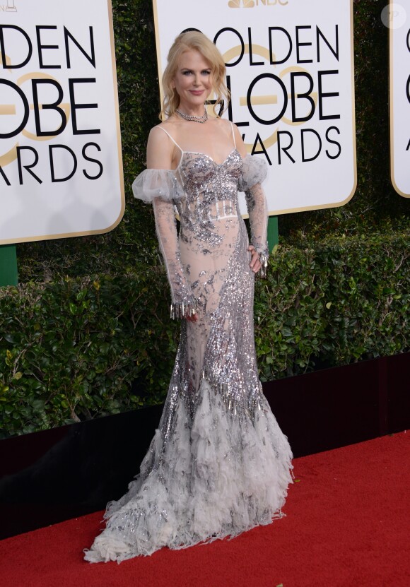 Nicole Kidman portant une robe Alexander McQueen - La 74ème cérémonie annuelle des Golden Globe Awards à Beverly Hills, le 8 janvier 2017.