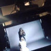 Cheryl Cole, très enceinte, lors d'un shooting photo. Image extraite d'une vidéo publiée en direct sur le compte Instagram de la coiffeuse Wendy Iles. La photo a été publiée sur le site du DailyMail, le 18 janvier 2017.