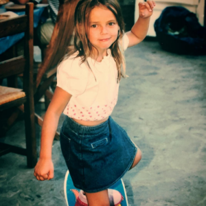 Pauline Ducruet enfant skateuse, photo partagée sur Instagram en 2016.