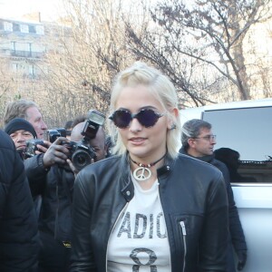 Paris Jackson - Arrivées au défilé de mode "Dior Homme", collection Hommes Automne-Hiver 2017/2018 au Grand Palais à Paris. Le 21 janvier 2017