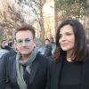 Le chanteur Bono et sa femme Ali Hewson   - Arrivées au défilé de mode "Dior Homme", collection Hommes Automne-Hiver 2017/2018 au Grand Palais à Paris. Le 21 janvier 2017