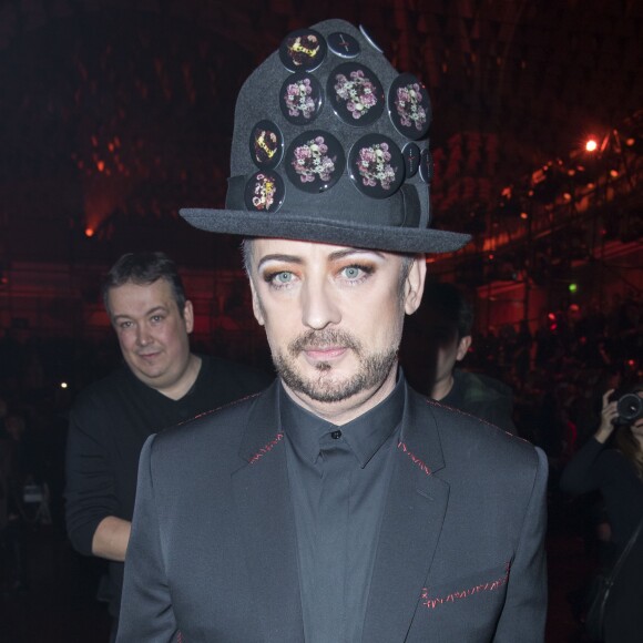 Boy George - Front Row au défilé de mode "Dior Homme", collection Hommes Automne-Hiver 2017/2018 au Grand Palais à Paris. Le 21 janvier 2017