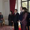 Le président chinois Xi Jinping, accompagné de Kate Middleton, duchesse de Cambridge, et du prince William, assiste à une présentation de la BAFTA (British Academy of Film and Television Arts) à la Lancaster House à Londres le 21 octobre 2015.
