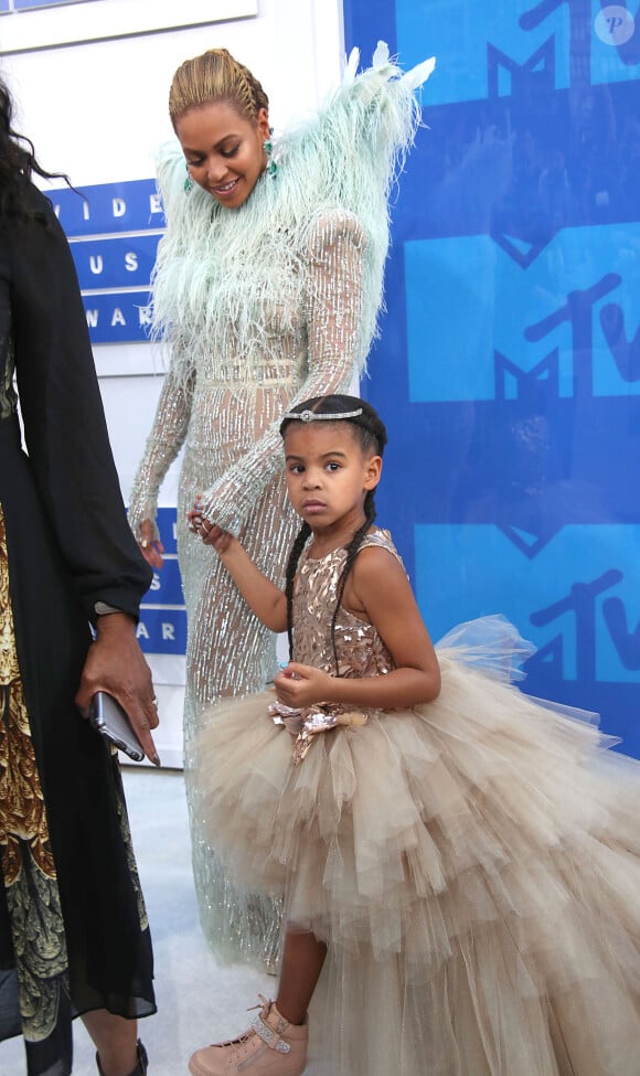 Beyonce et sa fille Blue Ivy à la soirée des MTV Video Music Awards 2016 à Madison Square Garden à New York, le 28 août 2016