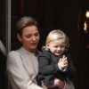 La princesse Charlene et le prince Albert II de Monaco au balcon du palais princier lors de la procession de la fête de sainte Dévote à Monaco le 27 janvier 2017. Le prince Jacques et la princesse Gabriella étaient avec eux. © Jean-Charles Vinaj/Pool restreint Monaco/Bestimage