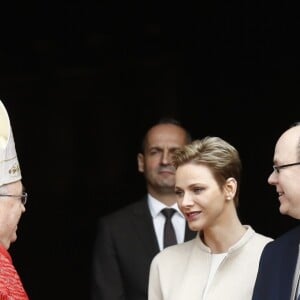 Le prince Albert II de Monaco et la princesse Charlene quittant la cathédrale de Monaco après la messe de la fête de sainte Dévote à Monaco, le 27 janvier 2017. © Jean-Charles Vinaj/Pool restreint Monaco/Bestimage