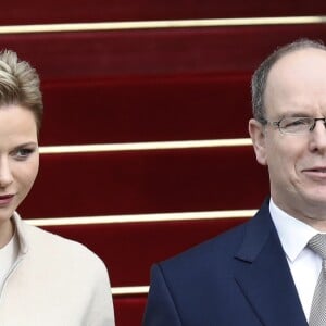 Le prince Albert II de Monaco et la princesse Charlene quittant la cathédrale de Monaco après la messe de la fête de sainte Dévote à Monaco, le 27 janvier 2017. © Jean-Charles Vinaj/Pool restreint Monaco/Bestimage