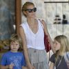 Exclusif - Gwyneth Paltrow et ses enfants Apple et Moses en vacances dans la maison de l'acteur Americain Michael Douglas a Majorque en Espagne le 11 juillet 2013.