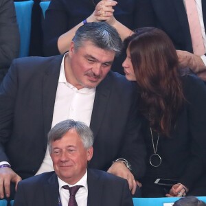 David Douillet et sa compagne Vanessa Carrara lors du match de finale du mondial de handball, France - Norvège à l'AccorHotels Arena à Paris, France, le 29 janvier 2017. La France remporte le match 33-26. L'équipe de France décroche son 6ème titre mondial. © Cyril Moreau/Bestimage