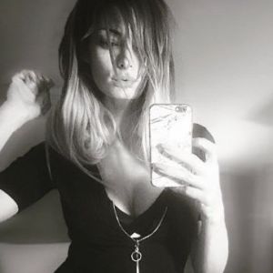 Emilie Nef Naf sexy sur Instagram, 2017