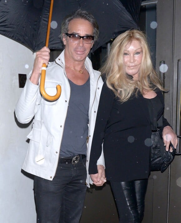 Jocelyn Wildenstein avec Lloyd Klein à Los Angeles. Le 6 mai 2013