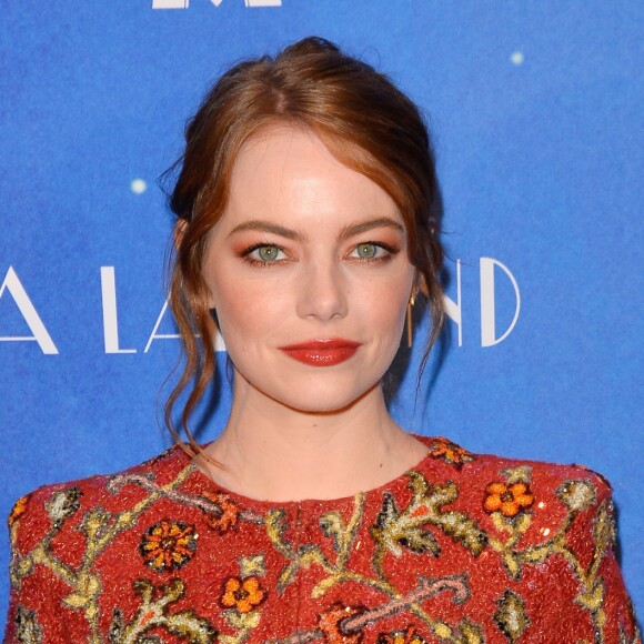 Emma Stone à l' Avant-première du film "La La Land" au cinéma UGC Normandie à Paris, le 10 janvier 2017. © Coadic Guirec/Bestimage