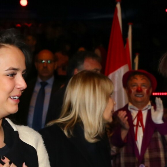 Pauline Ducruet, portant pour la première fois en public une de ses créations (son manteau), le 22 janvier 2017 lors d'une représentation du 41e Festival International du Cirque de Monte-Carlo. © Olivier Huitel/Pool Restreint Monaco/Bestimage