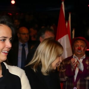 Pauline Ducruet, portant pour la première fois en public une de ses créations (son manteau), le 22 janvier 2017 lors d'une représentation du 41e Festival International du Cirque de Monte-Carlo. © Olivier Huitel/Pool Restreint Monaco/Bestimage