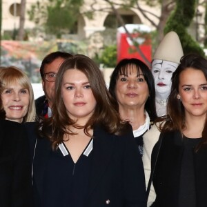 Pauline Ducruet, portant pour la première fois en public une de ses créations (son manteau), le 22 janvier 2017 lors d'une représentation du 41e Festival International du Cirque de Monte-Carlo. © Olivier Huitel/Pool Restreint Monaco/Bestimage