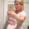 Tori Spelling enceinte, à un mois et demi de son accouchement. Janvier 2017.