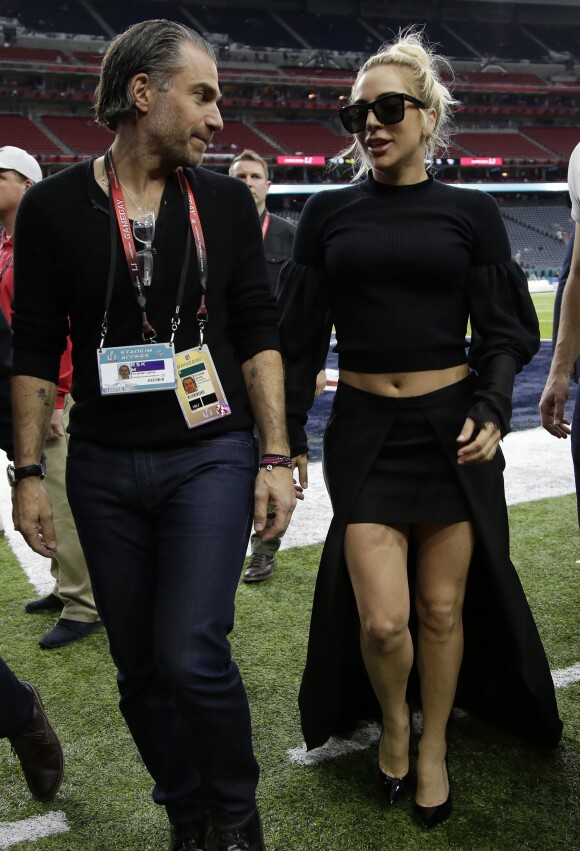 La chanteuse Lady Gaga et Christian Carino avant le show du Super Bowl LI à Houston, le 5 février 2017