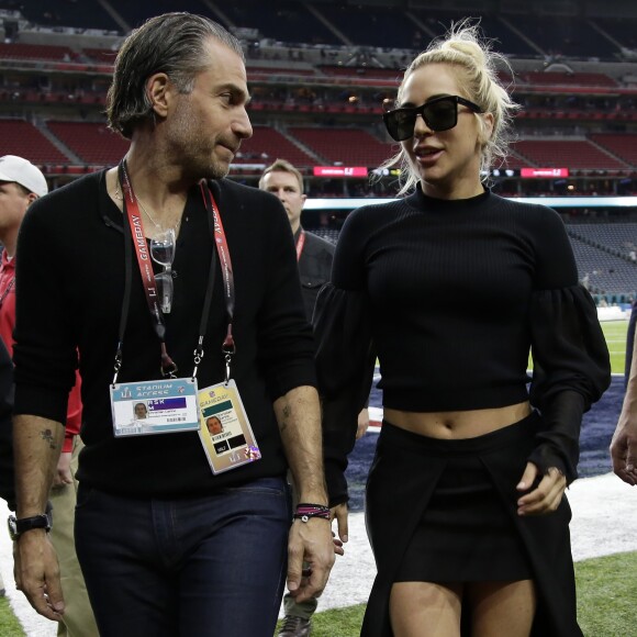 La chanteuse Lady Gaga et Christian Carino avant le show du Super Bowl LI à Houston, le 5 février 2017
