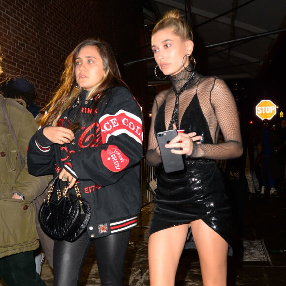 Kendall Jenner, Bella Hadid et Hailey Baldwin arrivent au 11, Fulton St pour assister à la soirée F is for... Fendi. New York, le 10 février 2017.