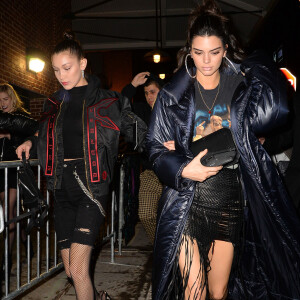 Kendall Jenner, Bella Hadid et Hailey Baldwin arrivent au 11, Fulton St pour assister à la soirée F is for... Fendi. New York, le 10 février 2017.