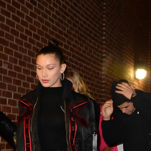 Kendall Jenner, Bella Hadid et Hailey Baldwin arrivent au 11, Fulton St pour assister à la soirée F is for... Fendi. New York, le 10 février 2017.