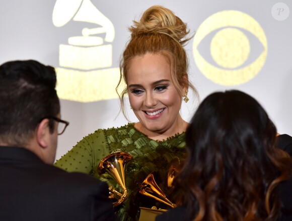 Adele à la 59ème soirée annuelle des Grammy Awards au Staples Center de Los Angeles, le 12 février 2017.