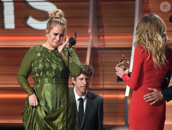 Adele à la 59ème soirée annuelle des Grammy Awards au Staples Center de Los Angeles, le 12 février 2017.