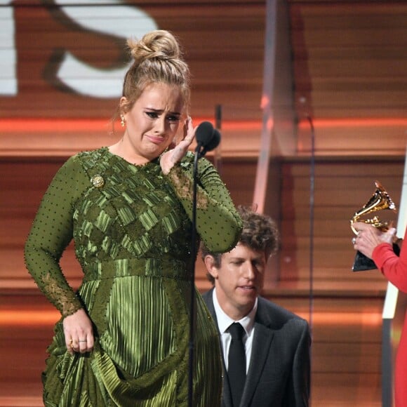 Adele à la 59ème soirée annuelle des Grammy Awards au Staples Center de Los Angeles, le 12 février 2017.