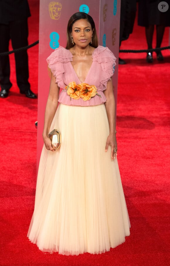 Naomie Harris - Arrivée des people à la cérémonie des British Academy Film Awards (BAFTA) au Royal Albert Hall à Londres, le 12 février 2017.