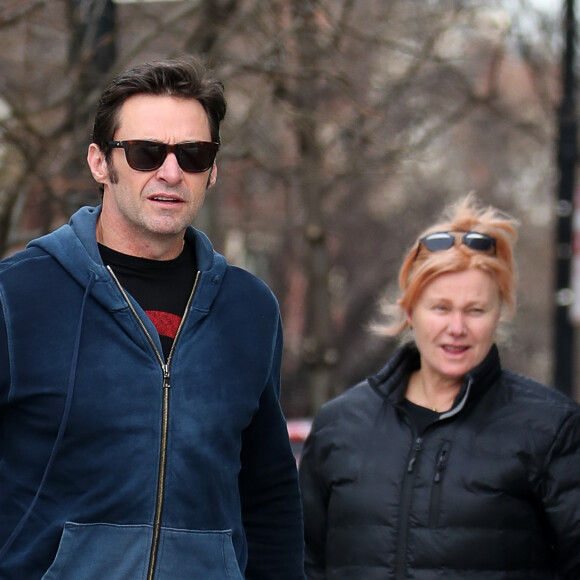 Exclusif - Hugh Jackman et sa femme Deborra-Lee Furness se promènent à New York le 11 janvier 2017.