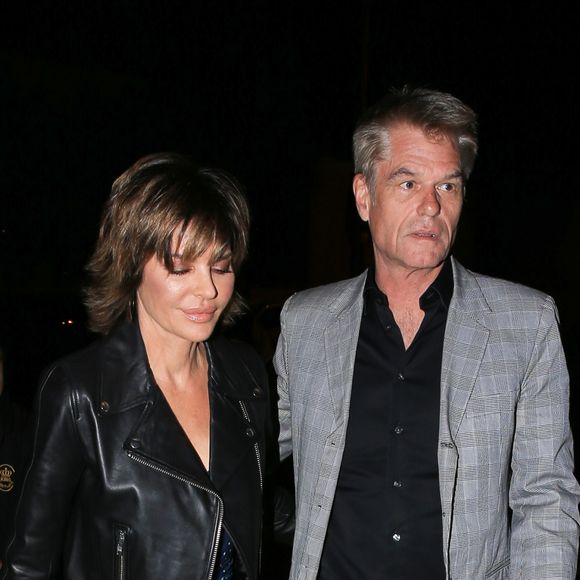 Lisa Rinna avec son mari Harry Hamlin et leurs filles Amelia et Delilah vont dîner chez "Catch" à West Hollywood. Los Angeles, le 29 décembre 2016.