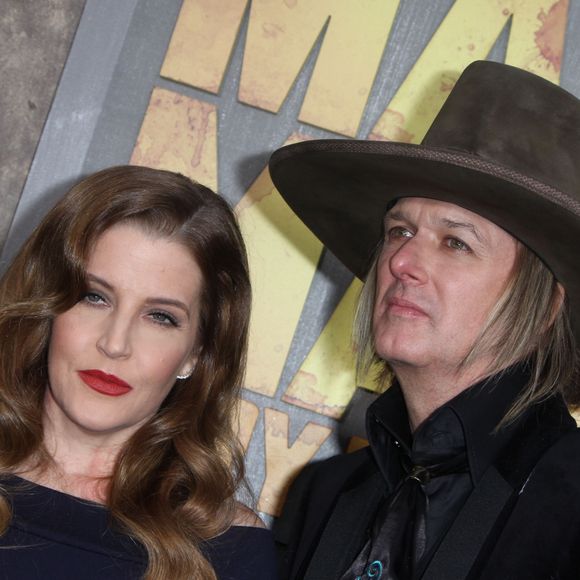 Lisa Marie Presley et son mari Michael Lock­wood - Première du film " Mad Max - Fury Road " à Los Angeles Le 7 Mai 2015