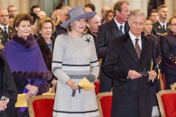 La princesse Margaretha de Luxembourg, la reine Mathilde et le roi Philippe de Belgique - La famille royale de Belgique lors de la cérémonie de l'Eucharistie en mémoire des membres défunts de la famille royale à Bruxelles. Le 17 février 2017
