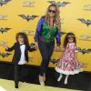 Mariah Carey et ses enfants Moroccan et Monroe à la première de ‘'The LEGO Batman Movie' au théâtre Regency Village à Westwood, le 4 février 2017  The Lego Batman Movie held at The Regency Village Theatre in Westwood, California on 2/4/17.04/02/2017 - Los Angeles