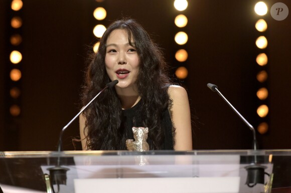 Kim Min-hee (prix d'interprétation féminine "On the Beach at Night Alone" - Cérémonie de remise des prix au 67e festival du film de Berlin le 18 février 2017. © Future-Image via ZUMA Press / Bestimage