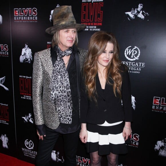 Michael Lockwood et sa femme Lisa Marie Presley à la Première du spectacle musical "Elvis The Experience" à Las Vegas. Le 23 avril 2015