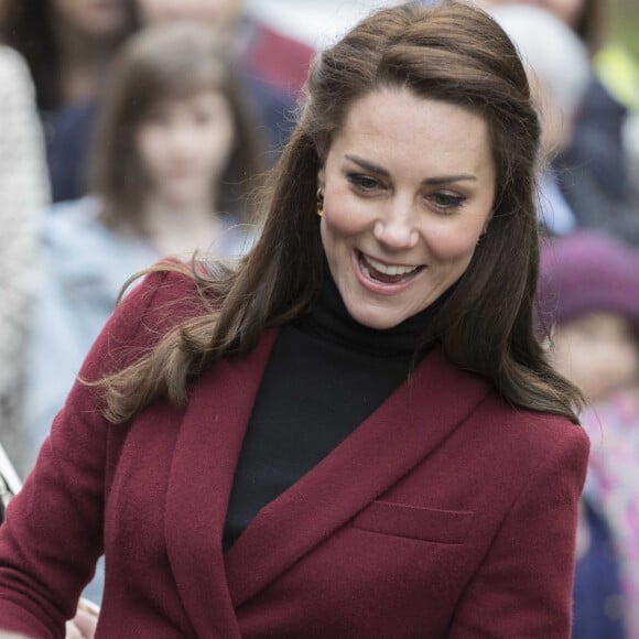 Kate Middleton, duchesse de Cambridge, en visite au Pays de Galles le 22 février 2017 pour son premier engagement en tant que marraine de l'association Action for Children, rôle qu'elle a hérité en décembre 2016 de la reine Elizabeth II.