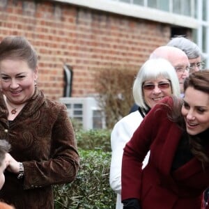 Kate Middleton, duchesse de Cambridge, arrive pour découvrir le programme MIST de l'association Action for Children, dont elle est la nouvelle marraine, le 22 février 2017 au Pays de Galles.