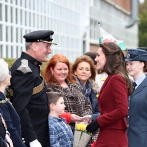 Kate Middleton, duchesse de Cambridge, arrive pour découvrir le programme MIST de l'association Action for Children, dont elle est la nouvelle marraine, le 22 février 2017 au Pays de Galles.